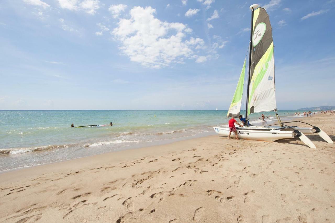 White Sea By Seasidehomes Castelldefels Buitenkant foto